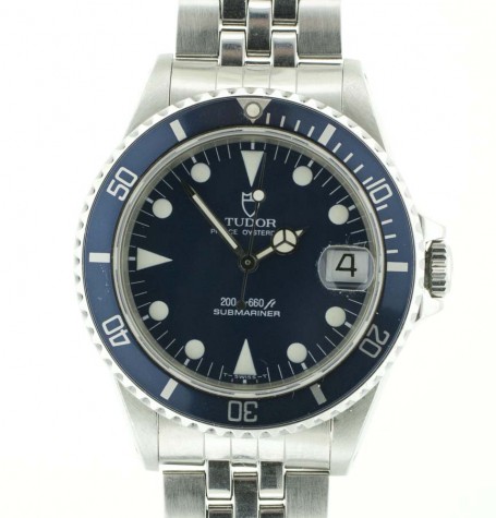 Tudor Submariner mid-sized